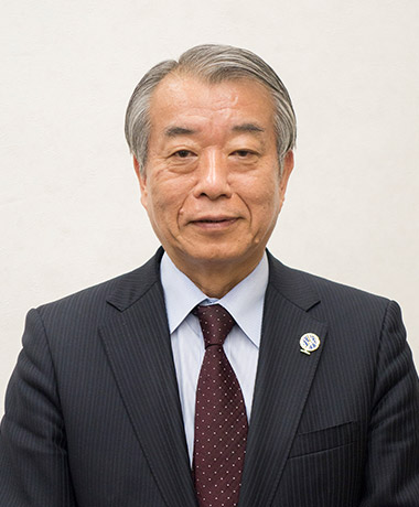 代表理事　武藤  芳照